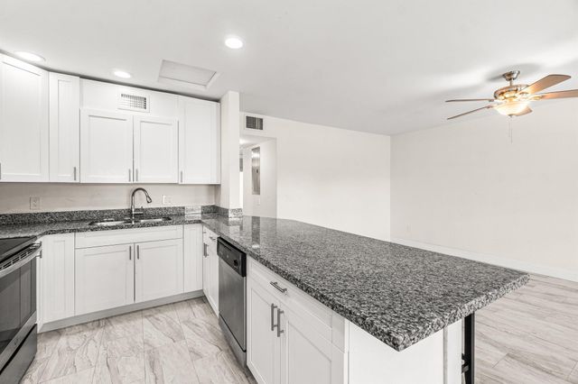 239 Ventnor Q, Deerfield Beach, FL 33442