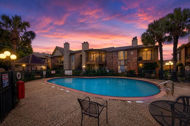 2121 Hepburn Street 810, Houston, TX 77054