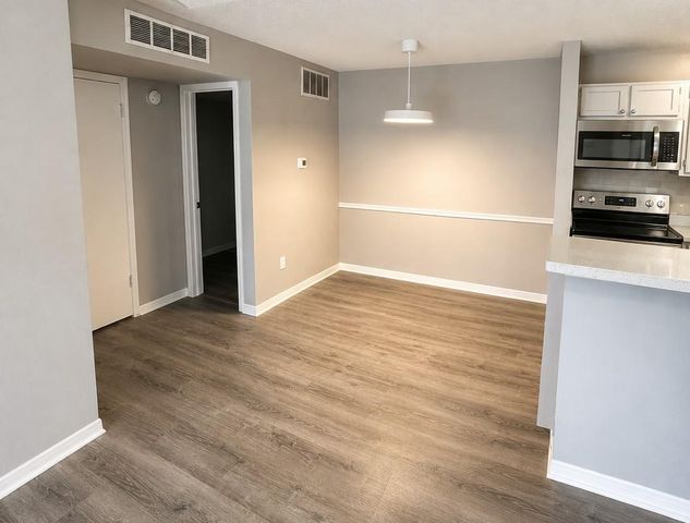 2121 Hepburn Street 810, Houston, TX 77054