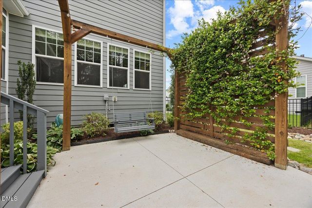 138 Legacy Falls Drive S, Chapel Hill, NC 27517