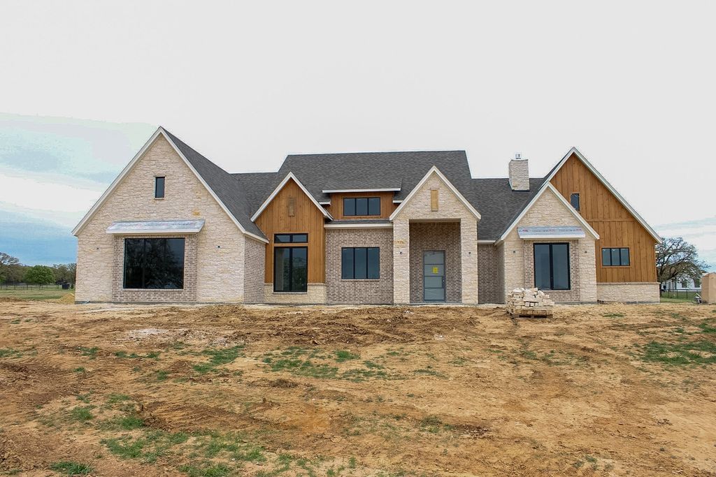 2016 Pinetree Post, Weatherford, TX 76087