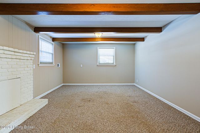 9412 Tiverton Way, Louisville, KY 40242