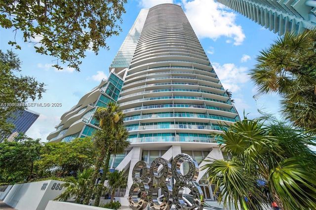888 Biscayne Boulevard 2002, Miami, FL 33132