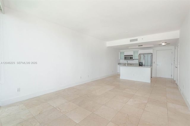 888 Biscayne Boulevard 2002, Miami, FL 33132