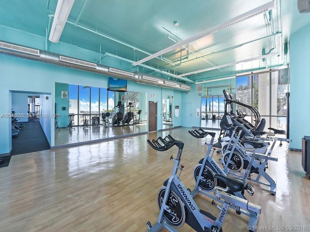 888 Biscayne Boulevard 2002, Miami, FL 33132