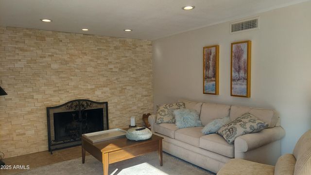 459 E Marigold Lane, Tempe, AZ 85288