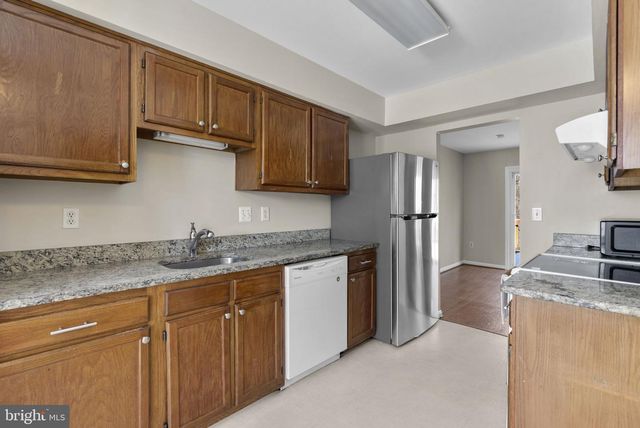 19267 ESMOND TER, Germantown, MD 20874