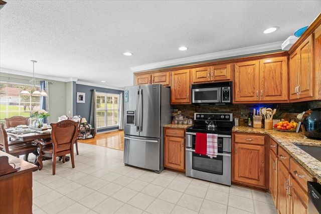 126 Bloomington Drive, Dalton, GA 30721