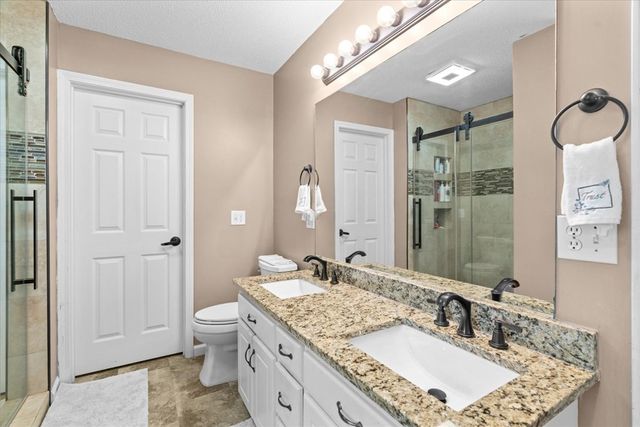 126 Bloomington Drive, Dalton, GA 30721