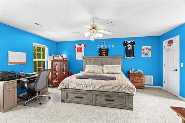 126 Bloomington Drive, Dalton, GA 30721