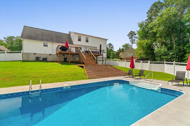 126 Bloomington Drive, Dalton, GA 30721