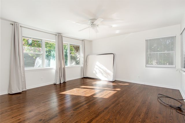 6737 Lakefair Circle, Dallas, TX 75214