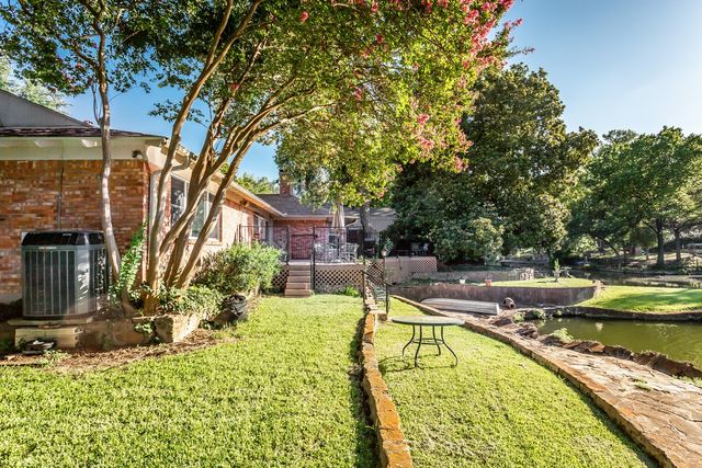 6737 Lakefair Circle, Dallas, TX 75214