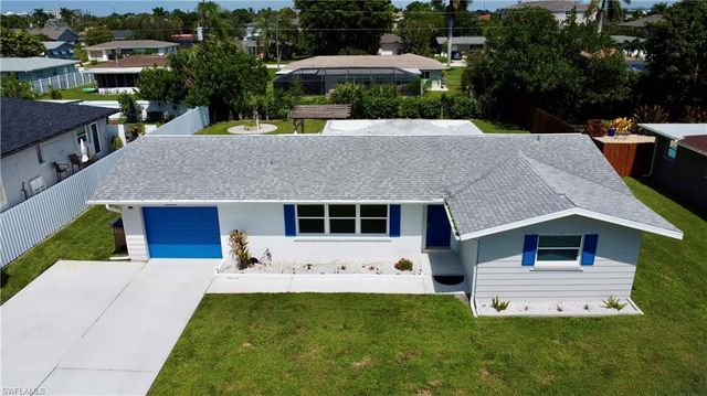 723 Sabur CT, Cape Coral, FL 33904