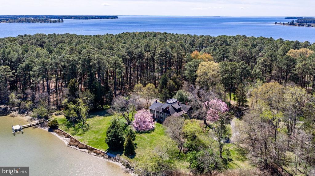 Image 2 of property listing at 7421 QUAKER NECK RD, Bozman, MD 21612