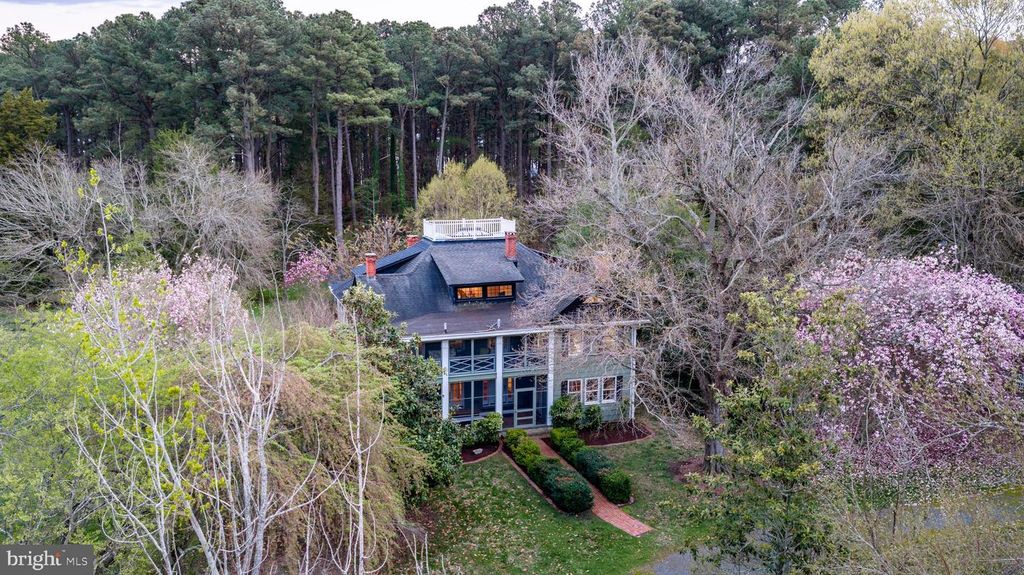 Image 3 of property listing at 7421 QUAKER NECK RD, Bozman, MD 21612