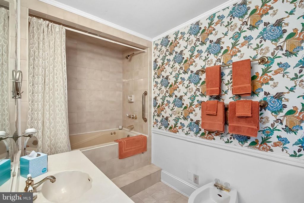 Image 34 of property listing at 7421 QUAKER NECK RD, Bozman, MD 21612