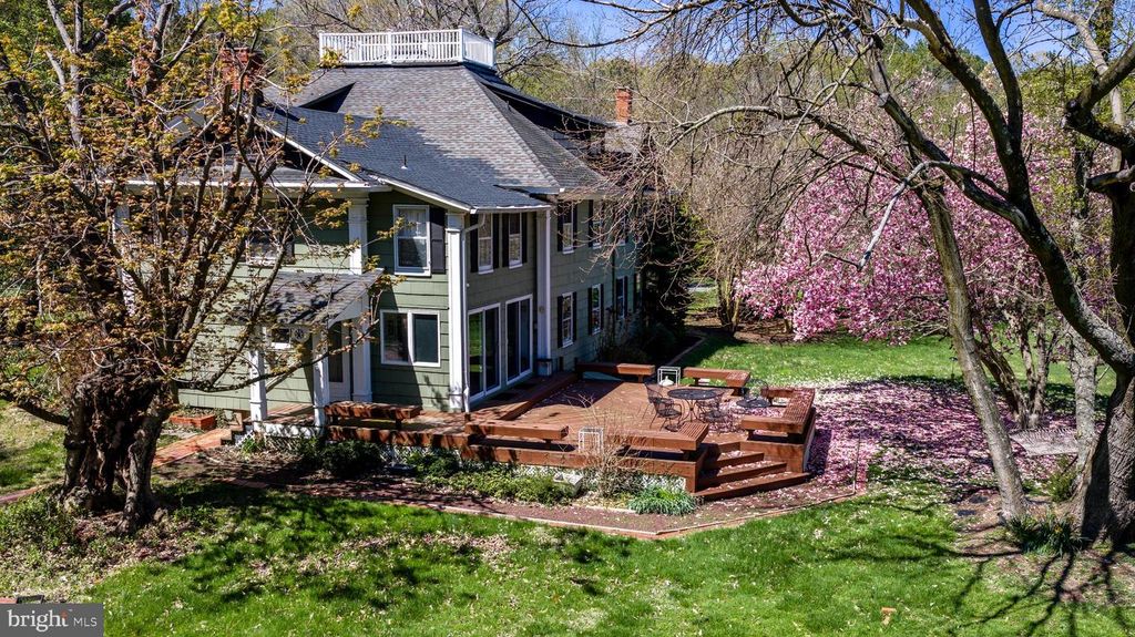 Image 49 of property listing at 7421 QUAKER NECK RD, Bozman, MD 21612