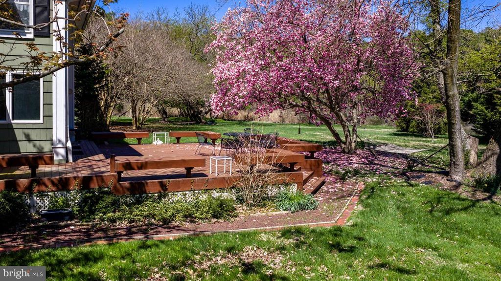 Image 50 of property listing at 7421 QUAKER NECK RD, Bozman, MD 21612