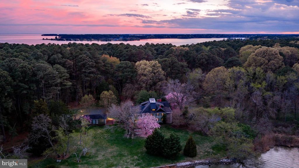 Image 57 of property listing at 7421 QUAKER NECK RD, Bozman, MD 21612