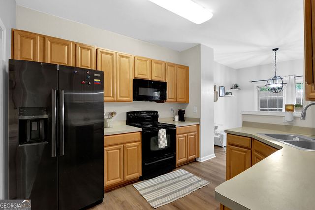 1090 Treymont Lane, Lawrenceville, GA 30045