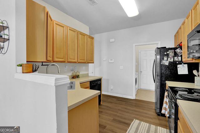 1090 Treymont Lane, Lawrenceville, GA 30045