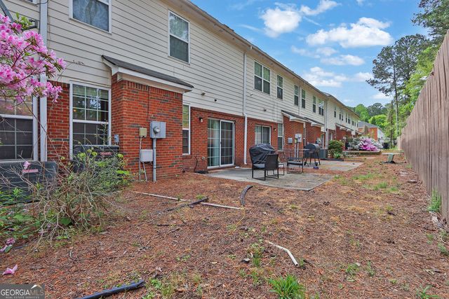 1090 Treymont Lane, Lawrenceville, GA 30045
