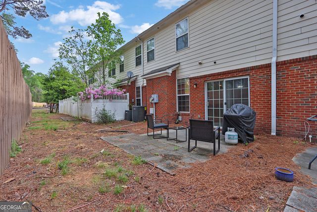 1090 Treymont Lane, Lawrenceville, GA 30045