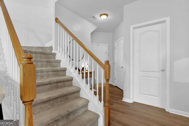 1090 Treymont Lane, Lawrenceville, GA 30045