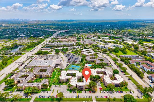 10525 SW 112th Ave 117, Miami, FL 33176