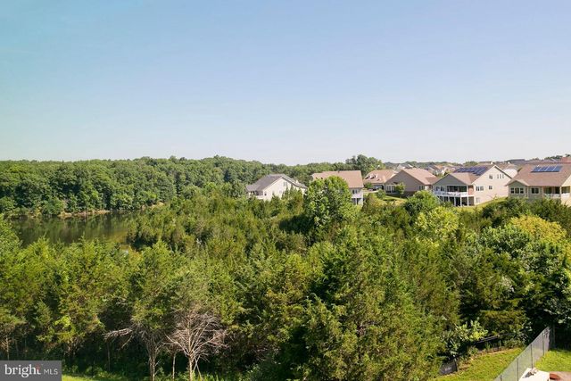 152 TROUT LILY DR, Lake Frederick, VA 22630
