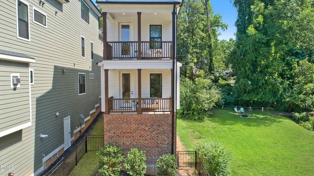 502 W Chatham Street, Apex, NC 27502