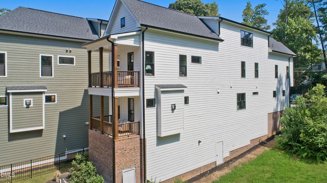 502 W Chatham Street, Apex, NC 27502