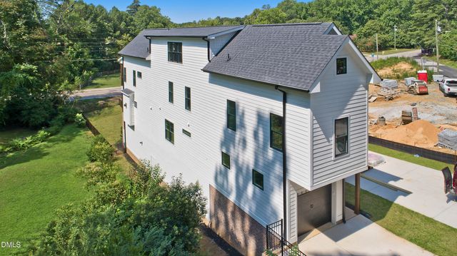 502 W Chatham Street, Apex, NC 27502