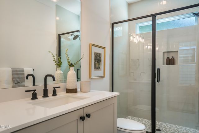 502 W Chatham Street, Apex, NC 27502
