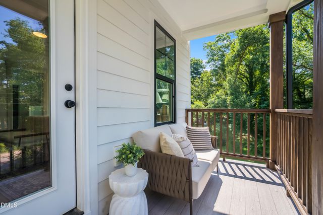 502 W Chatham Street, Apex, NC 27502