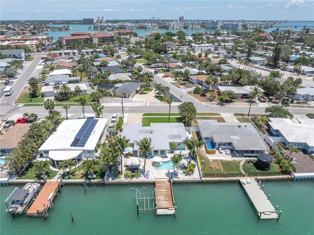 8800 GULF BOULEVARD, St Pete Beach, FL 33706