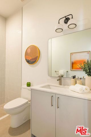 10401 Washington Boulevard PH837, Culver City, CA 90232