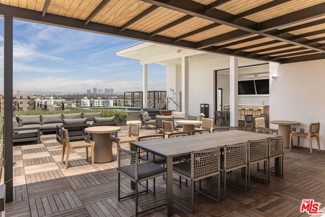 10401 Washington Boulevard PH837, Culver City, CA 90232