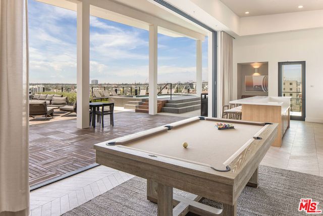 10401 Washington Boulevard PH837, Culver City, CA 90232