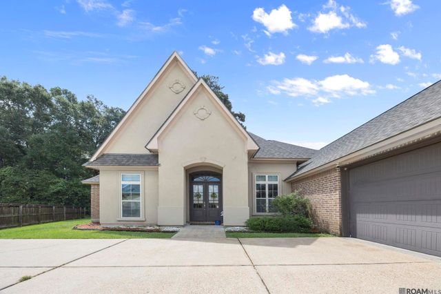 16358 Magnolia Trace Pkwy, Baton Rouge, LA 70817