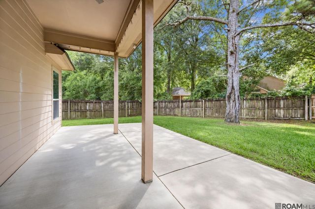 16358 Magnolia Trace Pkwy, Baton Rouge, LA 70817
