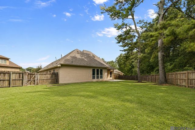 16358 Magnolia Trace Pkwy, Baton Rouge, LA 70817