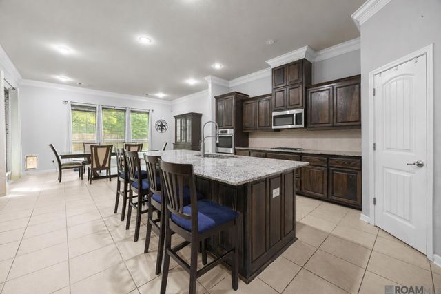 16358 Magnolia Trace Pkwy, Baton Rouge, LA 70817