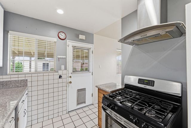 1428 S G Street, Oxnard, CA 93033