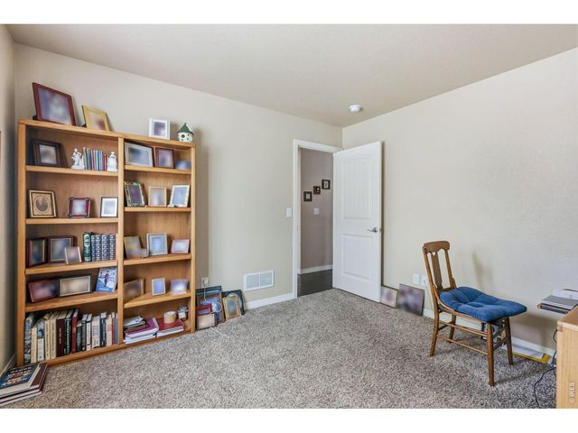 981 Antila Ave, Loveland, CO 80537