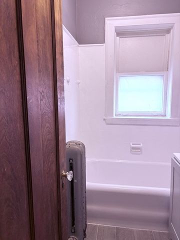 7655 S Yates Boulevard 2410-2, Chicago, IL 60649