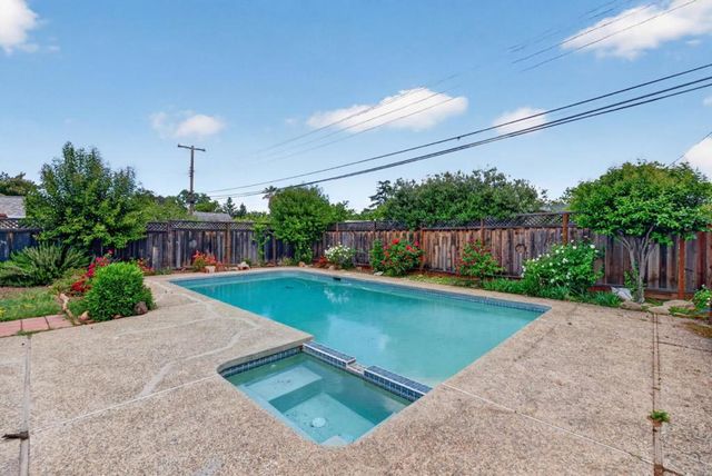 4842 Winton Way, San Jose, CA 95124