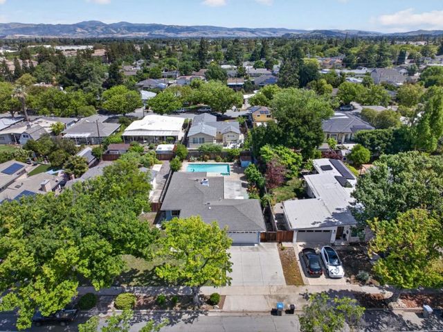 4842 Winton Way, San Jose, CA 95124