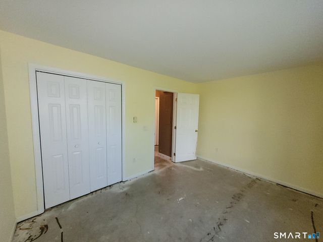 55 Mill Plain Road 34-3, Danbury, CT 06811